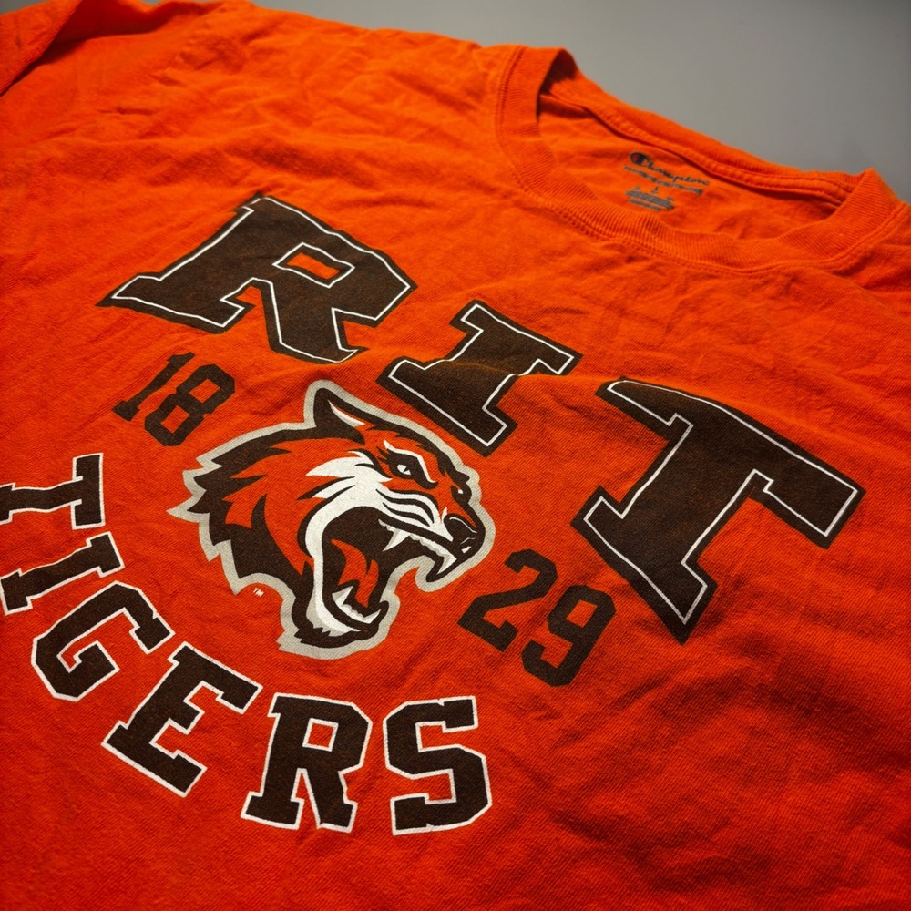 Champion RIT Rochester‎ Institute of Technology Tigers Long Sleeve T-Shirt